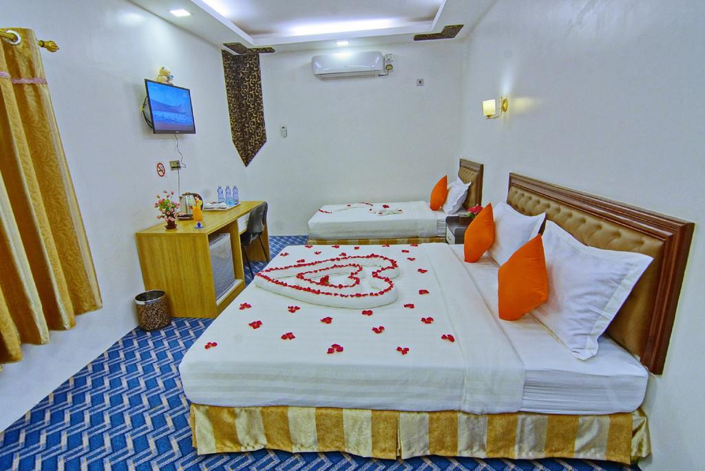 Perfect Hotel Mandalay Buitenkant foto