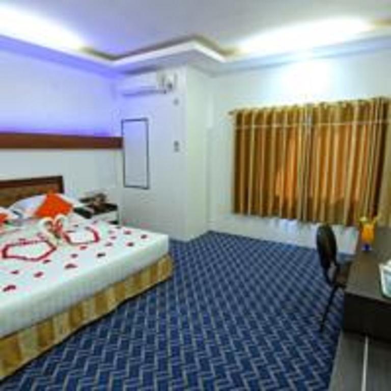 Perfect Hotel Mandalay Buitenkant foto