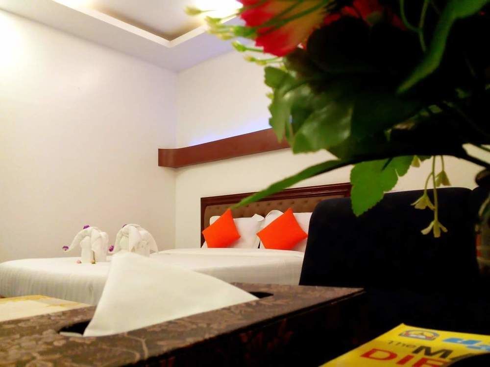 Perfect Hotel Mandalay Buitenkant foto