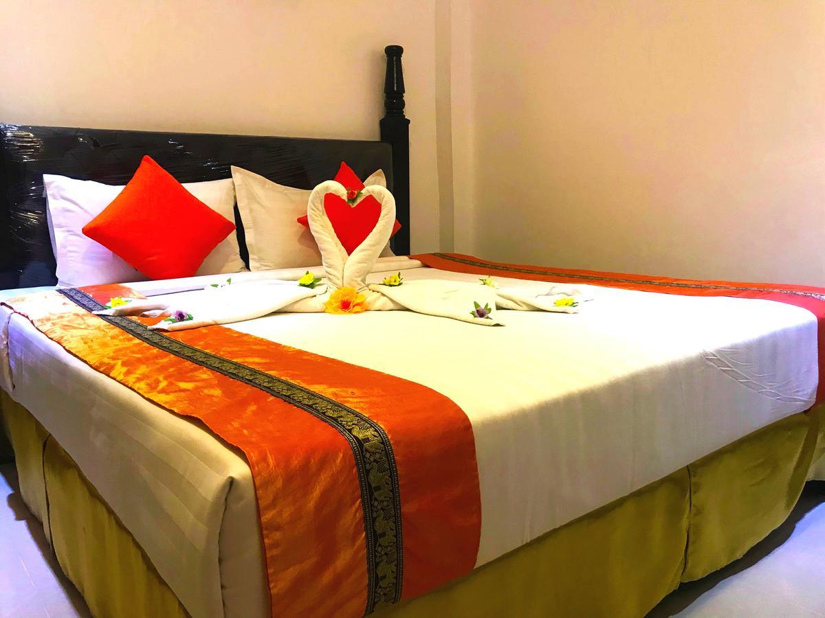 Perfect Hotel Mandalay Buitenkant foto