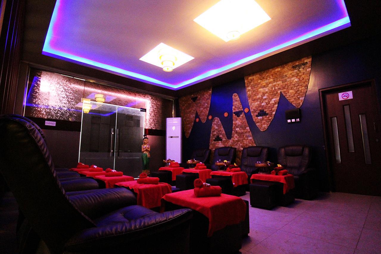Perfect Hotel Mandalay Buitenkant foto