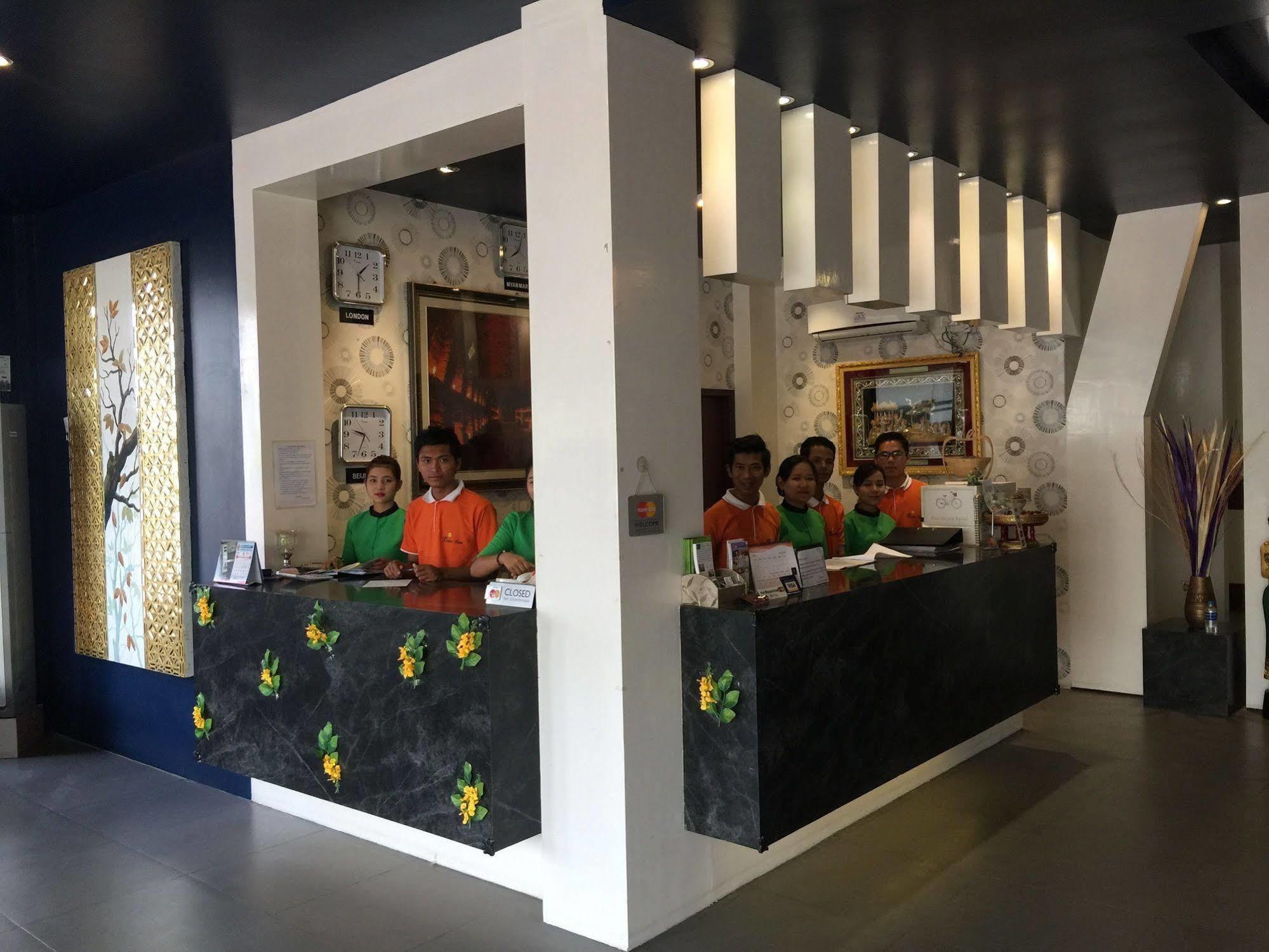 Perfect Hotel Mandalay Buitenkant foto